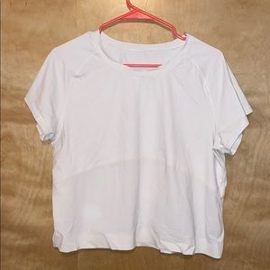 Lululemon t shirt